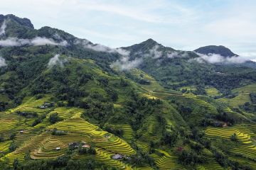 Grand of Vietnam 17 Days / 16 Nights